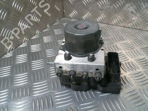 Used ABS pump ABS pump RENAULT TWINGO III (BCM_, BCA_) [2014-2026] 19979120 19979120