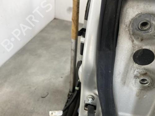 Used Left front door TOYOTA COROLLA Verso (ZER_, ZZE12_, R1_) 2.2 D-4D (AUR10_, AUR10R) (177 hp) 21081246