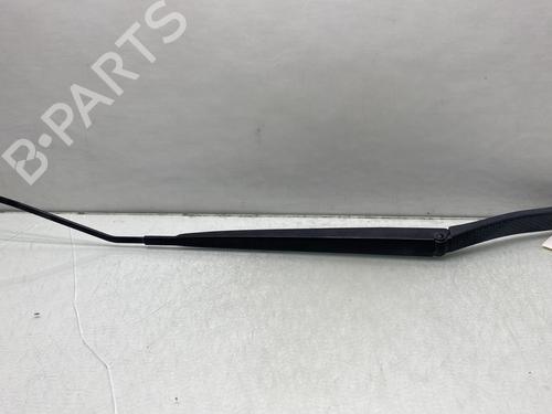 Used Front windshield wiper arm RENAULT CLIO IV (BH_) 1.5 dCi 75 (75 hp) 24427999