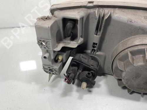 Used Left headlight Left headlight HYUNDAI LANTRA II Estate (J-2) 1.9 D (68 hp) 21662687 21662687