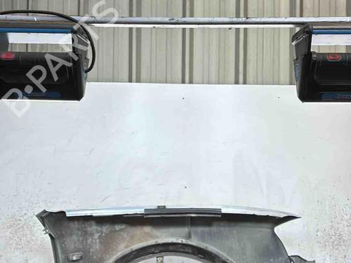 Used Left front fenders Left front fenders 37678489 37678489