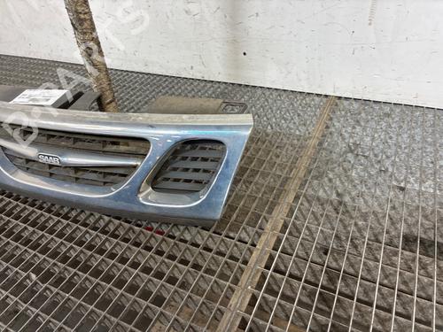 Used Grille Grille 37498548 37498548