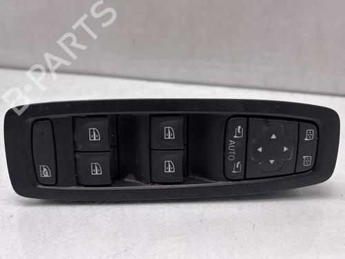 Interrupteur de vitre avant gauche RENAULT MEGANE IV Hatchback (B9A/M/N_) 1.5 dCi 110 (B9A3) (110 hp) 29841741