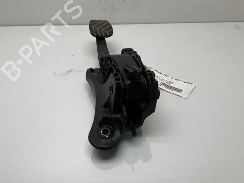 Used Clutch pedal Clutch pedal RENAULT CLIO V (B7_) 1.5 Blue dCi 85 (B7AG) (86 hp) 20023542 20023542