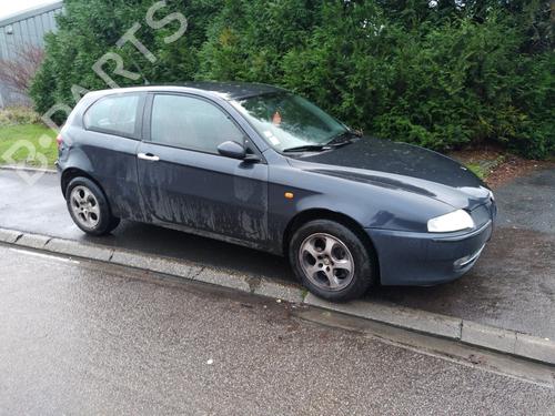 Right front indicator ALFA ROMEO 147 (937_) 1.6 16V T.SPARK (937.AXA1A, 937.AXB1A, 937.BXB1A) | BP36364386C33  - Image 13