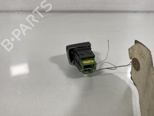 Used Switch Switch PEUGEOT 2008 I (CU_) 1.6 BlueHDi 100 (100 hp) 20033910 20033910