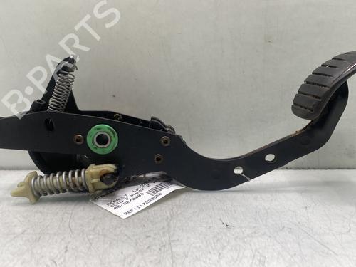 koblingspedal RENAULT CLIO II (BB_, CB_) 1.5 dCi (B/CB07) (65 hp) 31213174