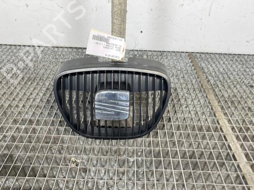 Used Grille SEAT IBIZA III (6L1) 1.9 SDI (64 hp) 28840905