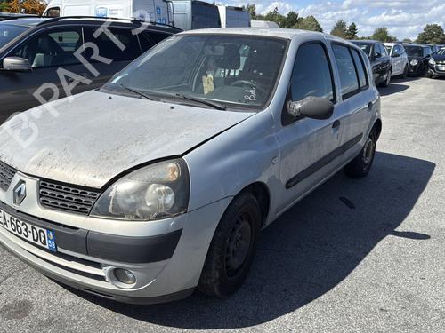 Brugte RENAULT CLIO II (BB_, CB_) 1.5 dCi (B/CB07) (65 hp) 4368664