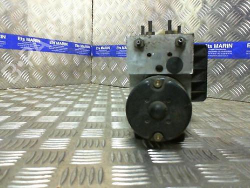 Used ABS pump MERCEDES-BENZ E-CLASS (W210) E 240 (210.061) (170 hp) 20006587
