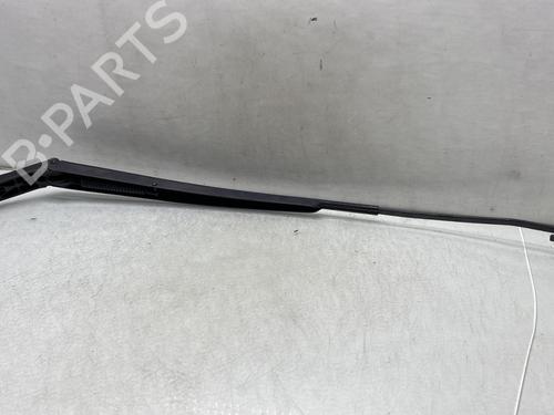 Used Front windshield wiper arm Front windshield wiper arm TOYOTA YARIS (_P9_) 1.4 D-4D (NLP90_, NLP90R) (90 hp) 23770041 23770041