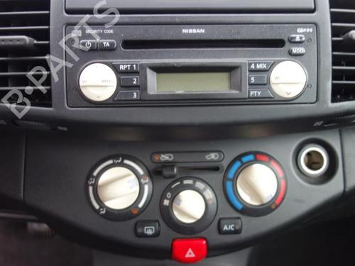 Left front indicator NISSAN MICRA III (K12) 1.5 dCi | BP20001362C32 