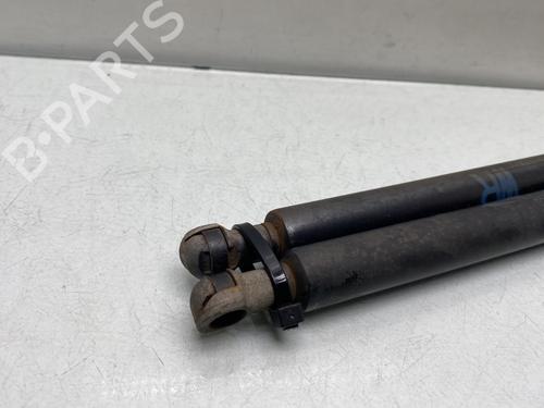 Used Tailgate lift support Tailgate lift support 31887146 31887146