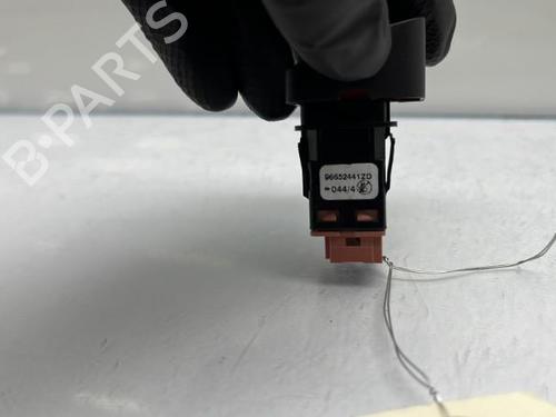 Warning switch PEUGEOT 5008 (0U_, 0E_) 1.6 HDi | BP19958072I22 