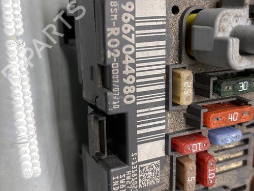 Boîte à Fusibles CITROËN C4 Picasso I MPV (UD_) 1.6 HDi | BP29841652E1 