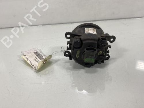 Used Right front fog light Right front fog light SUZUKI SWIFT III (MZ, EZ) 1.3 DDiS (RS413D) (69 hp) 20033106 20033106