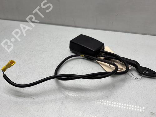 Used Seat buckle MERCEDES-BENZ C-CLASS (W203) C 200 CDI (203.004) (116 hp) 32339460