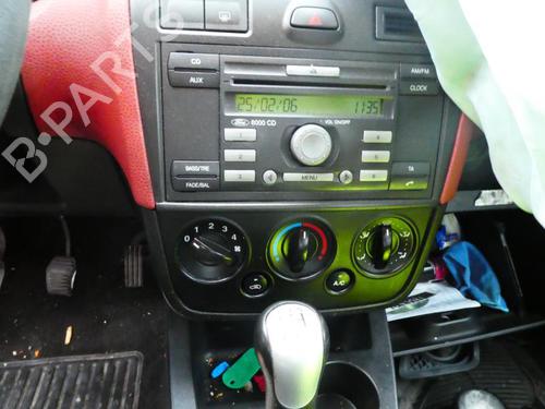 Rear parcel shelf FORD FIESTA V (JH_, JD_) 1.4 TDCi | BP28279688C85