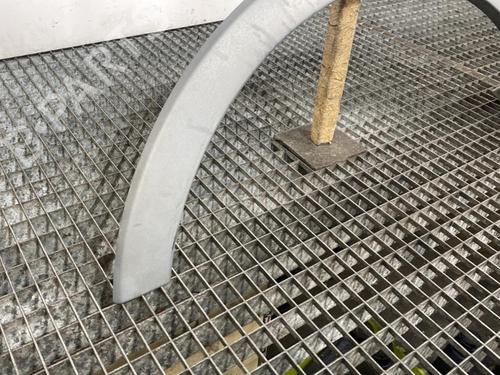Used Front left wheel arch trim Front left wheel arch trim 39427375 39427375