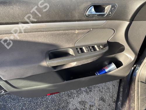 Right taillight VW GOLF V Variant (1K5) 1.9 TDI | BP35896556C35 - Image 9