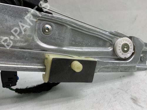 Used Rear right window mechanism Rear right window mechanism DACIA SANDERO III 1.0 TCe 90 (91 hp) 22916442 22916442