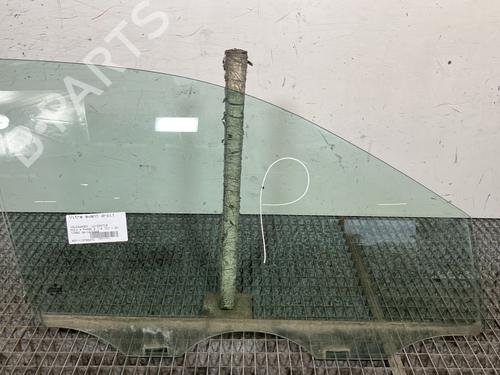 Luna delantera derecha VW POLO IV (9N_, 9A_) 1.4 TDI (70 hp) 30203925