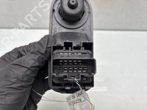 Left front window switch RENAULT TRAFIC II Bus (JL) 2.0 dCi 115 (JL00, JL01, JL0H, JL0M, JL0U) | BP39211948I27 - Image 2