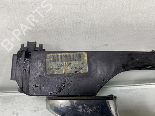 Front right exterior door handle FORD KA (RU8) 1.3 TDCi | BP26495652C129
