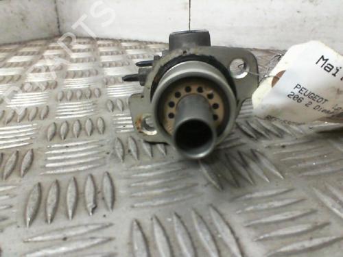 Used Brake master cylinder Brake master cylinder PEUGEOT 206 Hatchback (2A/C) 2.0 HDI 90 (90 hp) 20006788 20006788