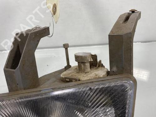 Used Right front fog light Right front fog light 19986044 19986044