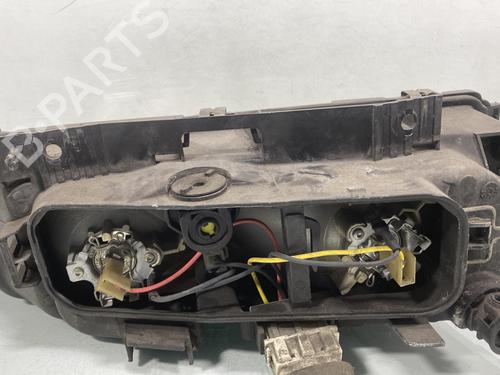 Right headlight CITROËN XANTIA (X1_, X2_) 1.6 i | BP19984604C29 