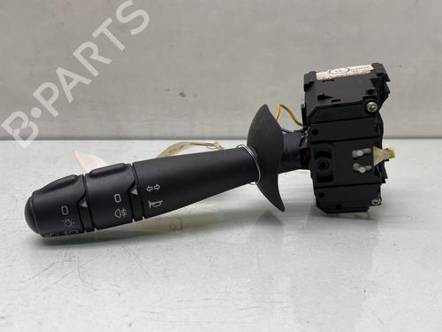 Used Switch RENAULT TWINGO II (CN0_) 1.5 dCi (CN0E) (64 hp) 30887610