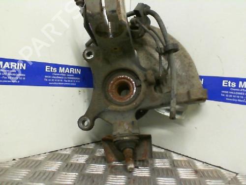 Used Right front steering knuckle Right front steering knuckle PEUGEOT 607 (9D, 9U) 2.7 HDi 24V (204 hp) 20020714 20020714