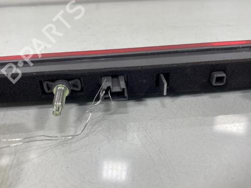 Used Third brake light Third brake light PEUGEOT 3008 II SUV (MC_, MR_, MJ_, M4_) 1.2 THP/ PureTech 130 (MRHNSM, MRHNSU, MRHNSJ, MRHNYW,... (131 hp) 20021481 20021481