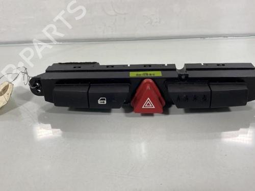 Used Warning switch KIA CEE'D SW (ED) 1.6 CRDi 115 (115 hp) 20015316