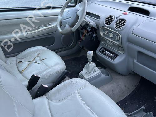 Front bumper RENAULT TWINGO I (C06_) 1.2 16V (C060) | BP32063175C7 