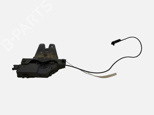 tailgate-lock-bmw-1-e87-2003-2004-2005-2006-2007-2008-2009-2010-2011-2012-2013-39995871 main image