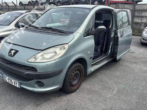 Used Parts PEUGEOT 1007 (KM_) 1.4 (75 hp) 4229505