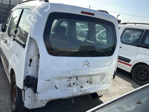 Engine control unit (ECU) CITROËN BERLINGO MULTISPACE (B9) 1.6 HDi 115 | BP22608272M57 