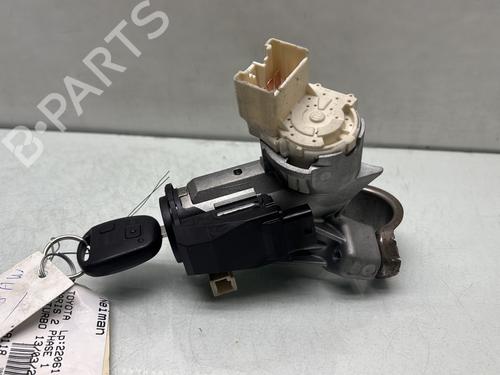 Used Ignition barrel TOYOTA YARIS (_P9_) 1.4 D-4D (NLP90_, NLP90R) (90 hp) 29507891