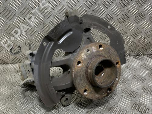 Fusée avant gauche RENAULT MEGANE IV Hatchback (B9A/M/N_) 1.5 dCi 110 (B9A3) (110 hp) 31883216