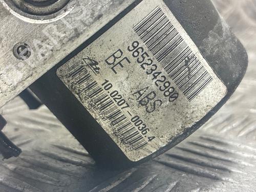 Used ABS pump ABS pump PEUGEOT 206 Hatchback (2A/C) 1.4 HDi eco 70 (68 hp) 40271017 40271017