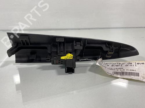 Right front window switch NISSAN NOTE (E11, NE11) 1.5 dCi | BP20027926I26 