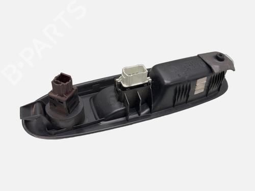 Used Right front window switch Right front window switch RENAULT CLIO II (BB_, CB_) 1.5 dCi (B/C2J) (68 hp) 39902815 39902815
