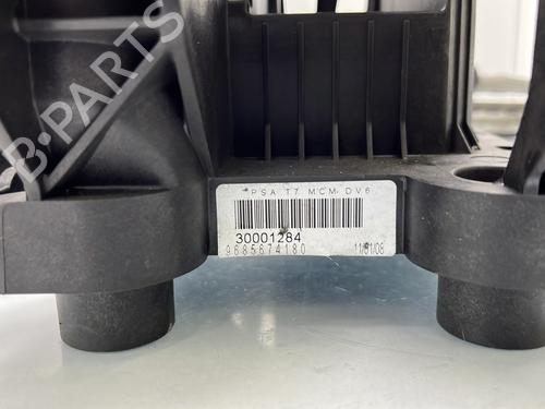 Used Gear lever Gear lever PEUGEOT 308 SW I (4E_, 4H_) 1.6 HDi (109 hp) 25599831 25599831