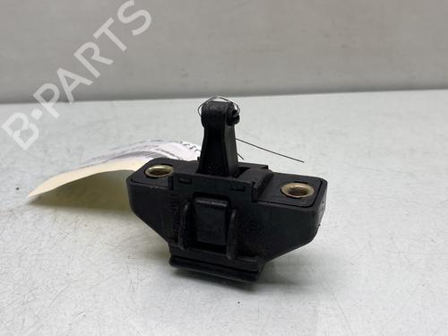 Used Tailgate lock RENAULT CLIO II (BB_, CB_) 1.2 (BB0A, BB0F, BB10, BB1K, BB28, BB2D, BB2H, CB0A,... (58 hp) 30791715