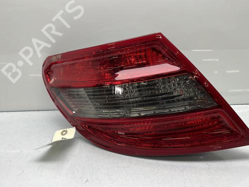 Used Left taillight MERCEDES-BENZ C-CLASS (W204) C 200 CDI (204.007, 204.006) (136 hp) 25758767