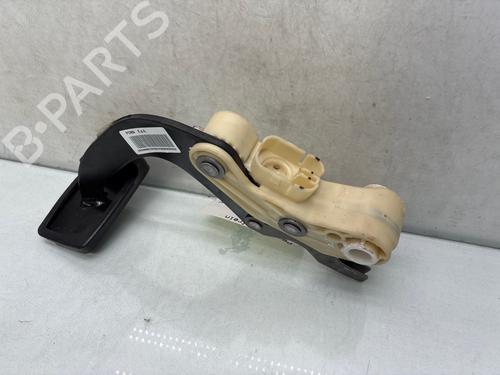Used Break pedal Break pedal 37006151 37006151