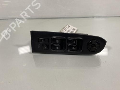 Used Left front window switch HYUNDAI TRAJET (FO) 2.0 CRDi (113 hp) 20019288