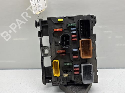 Used Fuse box CITROËN C3 I (FC_, FN_) 1.4 HDi (68 hp) 32024571